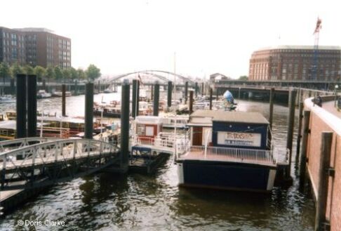 f_b_2002_hh_004.jpg
